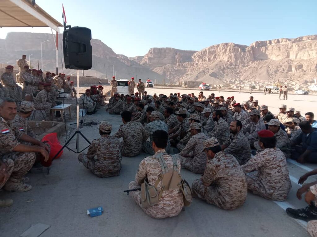 تنفيذاً لتوجيهات قائد المنطقة العسكرية الاولى شعبة التوجيه تدشن البرنامج التوعوي تنفيذاً لتوجيهات قائد المنطقة العسكرية الاولى شعبة التوجيه تدشن البرنامج التوعوي