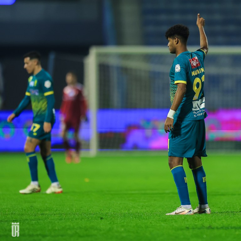 يعتبر كاول لاعب يمني حضرمي .. "عبدالعزيز مصنوم" يشارك في دوري روشن السعودي "صور" يعتبر كاول لاعب يمني حضرمي .. "عبدالعزيز مصنوم" يشارك في دوري روشن السعودي "صور"