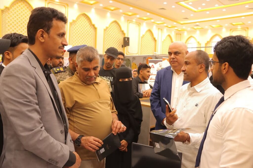 تدشين معرض الصناعات الوطنية الأول بمحافظة حضرموت فرصة لتعزيز الإقتصاد الوطني تدشين معرض الصناعات الوطنية الأول بمحافظة حضرموت فرصة لتعزيز الإقتصاد الوطني