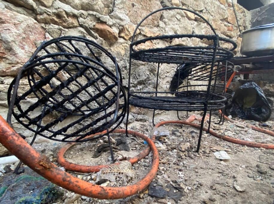 الإصحاح البيئي بساحل حضرموت مع أشغال بروم ميفع يضبطان مخالفات صحية بالمديرية` الإصحاح البيئي بساحل حضرموت مع أشغال بروم ميفع يضبطان مخالفات صحية بالمديرية`