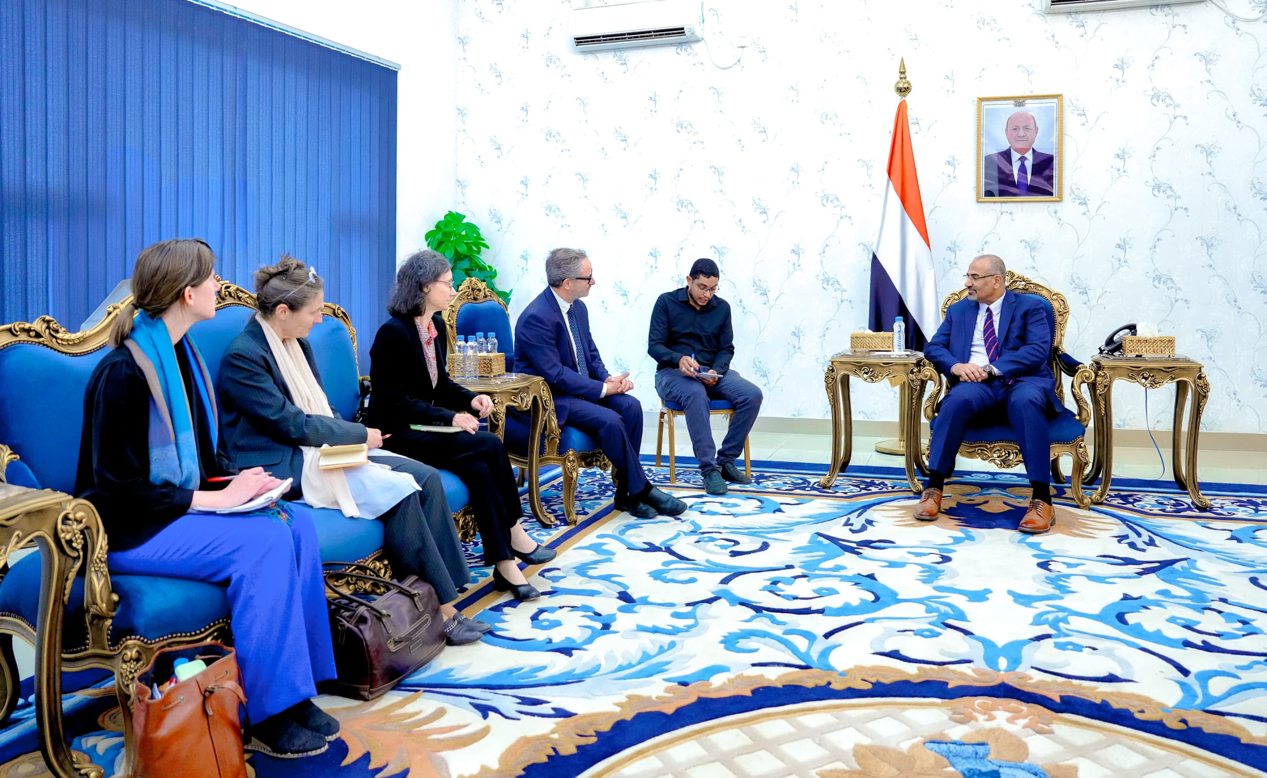 نتطلع لأن تلعب دول الاتحاد الأوروبي دورًا أكبر في دعم المشاريع التنموية في بلادنا نتطلع لأن تلعب دول الاتحاد الأوروبي دورًا أكبر في دعم المشاريع التنموية في بلادنا