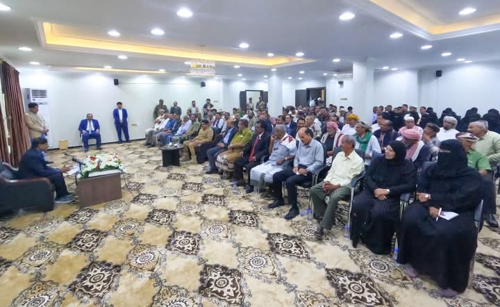 النائب البحسني يؤكد أن مكافحة الفساد هي مسؤولية مشتركة بين جميع مكونات المجتمع النائب البحسني يؤكد أن مكافحة الفساد هي مسؤولية مشتركة بين جميع مكونات المجتمع