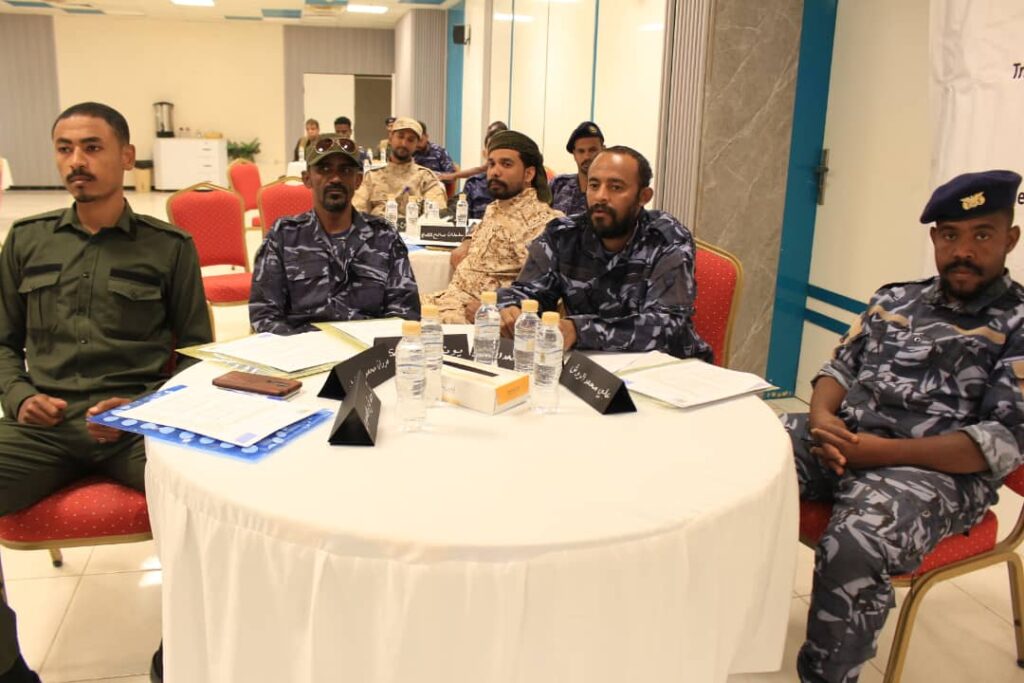 منتدى التنمية السياسية ومؤسسة بيرجهوف الألمانية يدشنان الدورة التدريبية الخاصه بمفاهيم السلامة المجتمعية والمهارات القانونية لمنتسبي الشرطة بالمكلا منتدى التنمية السياسية ومؤسسة بيرجهوف الألمانية يدشنان الدورة التدريبية الخاصه بمفاهيم السلامة المجتمعية والمهارات القانونية لمنتسبي الشرطة بالمكلا