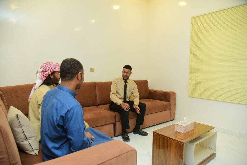 🔹 غرف الزيارة – بيئة آمنة وداعمة للتأهيل الاجتماعي والأسري 🔹 🔹 غرف الزيارة – بيئة آمنة وداعمة للتأهيل الاجتماعي والأسري 🔹