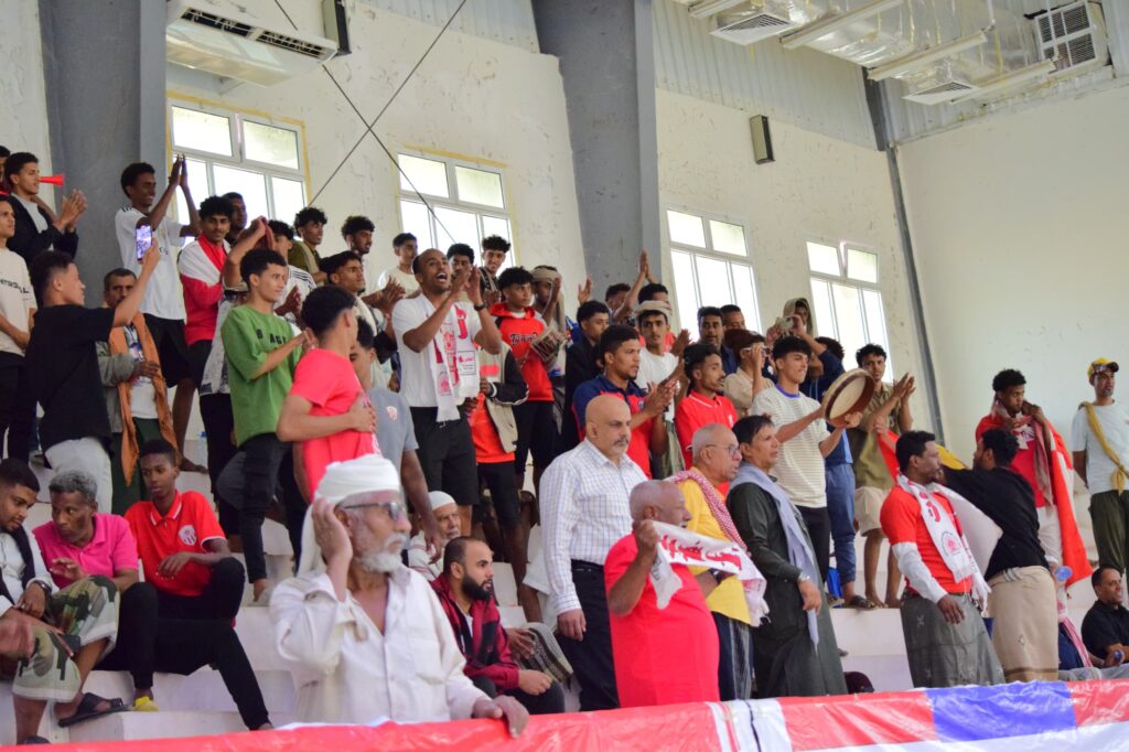 شعب حضرموت يقطع خطوة نحو لقب دوري الدرجة الأولى بفوزه على وحدة صنعاء شعب حضرموت يقطع خطوة نحو لقب دوري الدرجة الأولى بفوزه على وحدة صنعاء