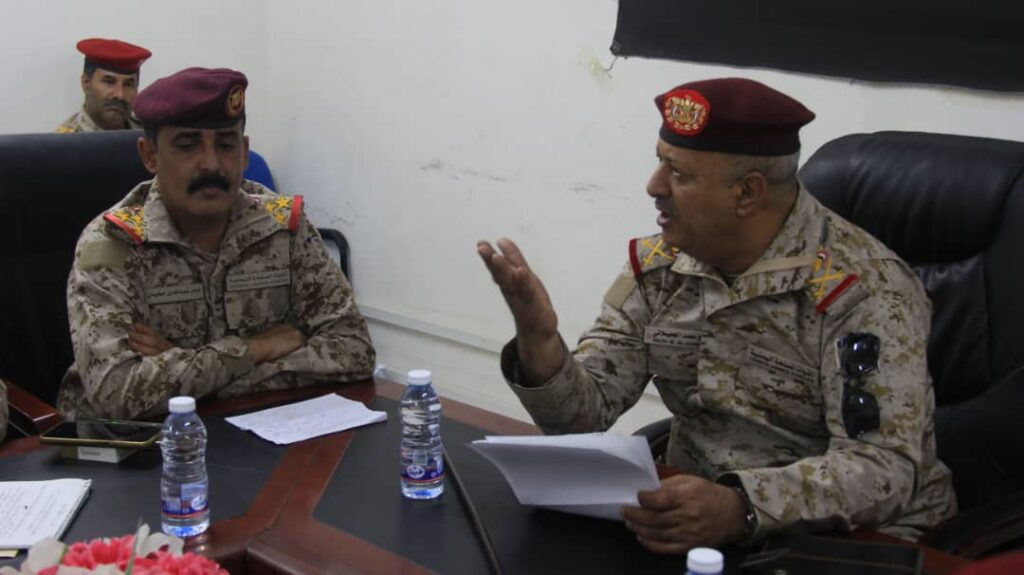 قائد المنطقة يعقد اجتماعًا موسعًا لمناقشة خطة التأمين في شهر رمضان المبارك. قائد المنطقة يعقد اجتماعًا موسعًا لمناقشة خطة التأمين في شهر رمضان المبارك.