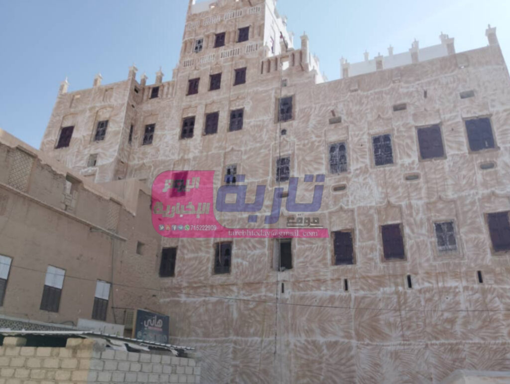 المرحله الاخيره من صيانة وترميم قصر السلطان القعيطي في مدينة القطن بوادي حضرموت المرحله الاخيره من صيانة وترميم قصر السلطان القعيطي في مدينة القطن بوادي حضرموت