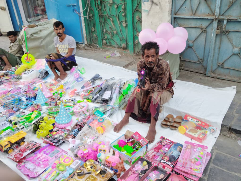 ختم مسجد الروضه التاريخي روحانية المكان والزمان في قلب مدينة المكلا (صور) ختم مسجد الروضه التاريخي روحانية المكان والزمان في قلب مدينة المكلا (صور)