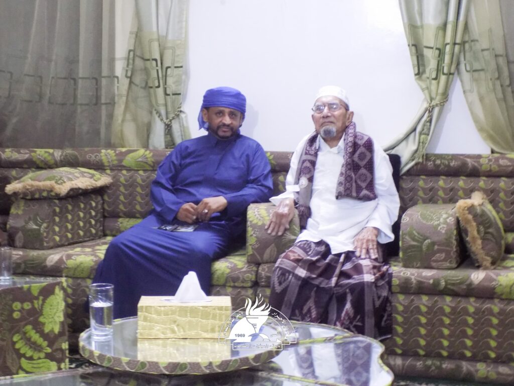 نادي الأحرار بتاربة يعزز الروابط الاجتماعية بزيارة شخصيتين بارزتين نادي الأحرار بتاربة يعزز الروابط الاجتماعية بزيارة شخصيتين بارزتين