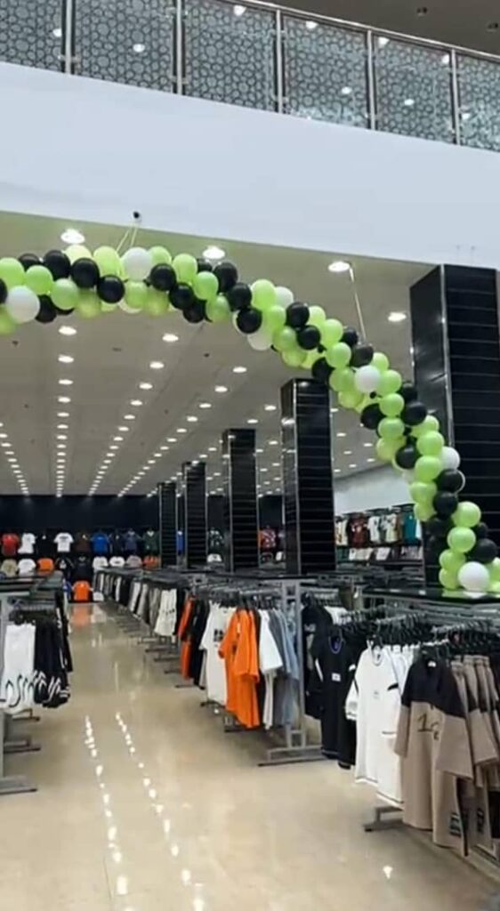 افتتاح شركة "تروبرايس" التجارية في منطقة حائل بالسعودية وسط حضور نخبة من رجال الأعمال والمستثمرين "صور" افتتاح شركة "تروبرايس" التجارية في منطقة حائل بالسعودية وسط حضور نخبة من رجال الأعمال والمستثمرين "صور"