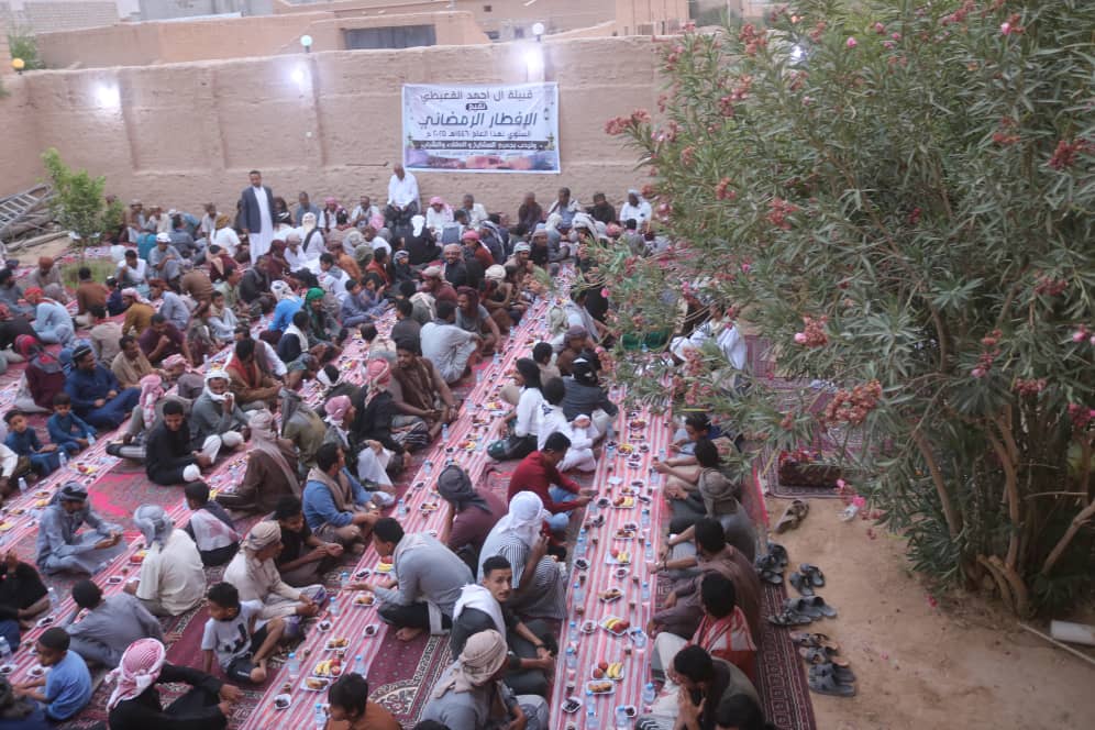 بحضور مدير إدارة مكافحة المخدرات بالجمهورية اليمنية.. قبيلة آل احمد القعيطي تقيم الإفطار السنوي لابناء القبيلة بمنطقة ديار ال احمد بحضور مدير إدارة مكافحة المخدرات بالجمهورية اليمنية.. قبيلة آل احمد القعيطي تقيم الإفطار السنوي لابناء القبيلة بمنطقة ديار ال احمد