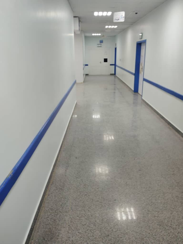 الإعلامي اكرم النهدي بتبادل التهاني والتبريكات بمناسبة عيد الفطر المبارك مع المرضى في مستشفى القطن العام الإعلامي اكرم النهدي بتبادل التهاني والتبريكات بمناسبة عيد الفطر المبارك مع المرضى في مستشفى القطن العام