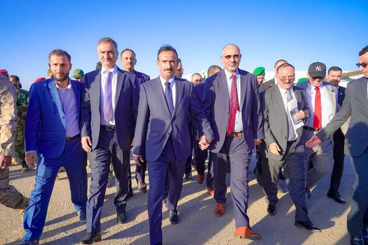 الشيخ بنان يرحب بالرئيس بالزبيدي في شبوة ويؤكد: واجب الضيافة لا يتغير مهما كانت الظروف الشيخ بنان يرحب بالرئيس بالزبيدي في شبوة ويؤكد: واجب الضيافة لا يتغير مهما كانت الظروف
