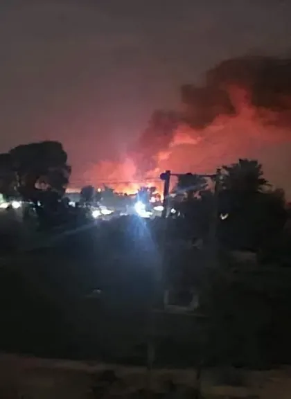 عاجل: انفجارات عنيفة جنوب الحديدة - عاجل: انفجارات عنيفة جنوب الحديدة -