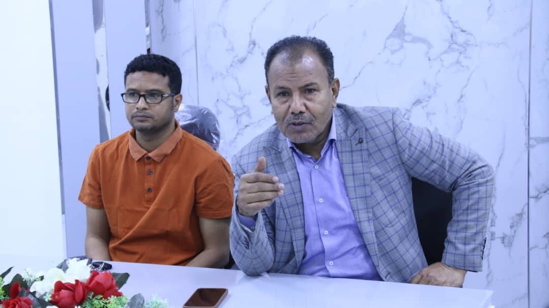 الوكيل العامري يشيد بإنجاز شباب نادي سيئون في بطولة كرة السلة والمسابقة الثقافية للشباب الوكيل العامري يشيد بإنجاز شباب نادي سيئون في بطولة كرة السلة والمسابقة الثقافية للشباب