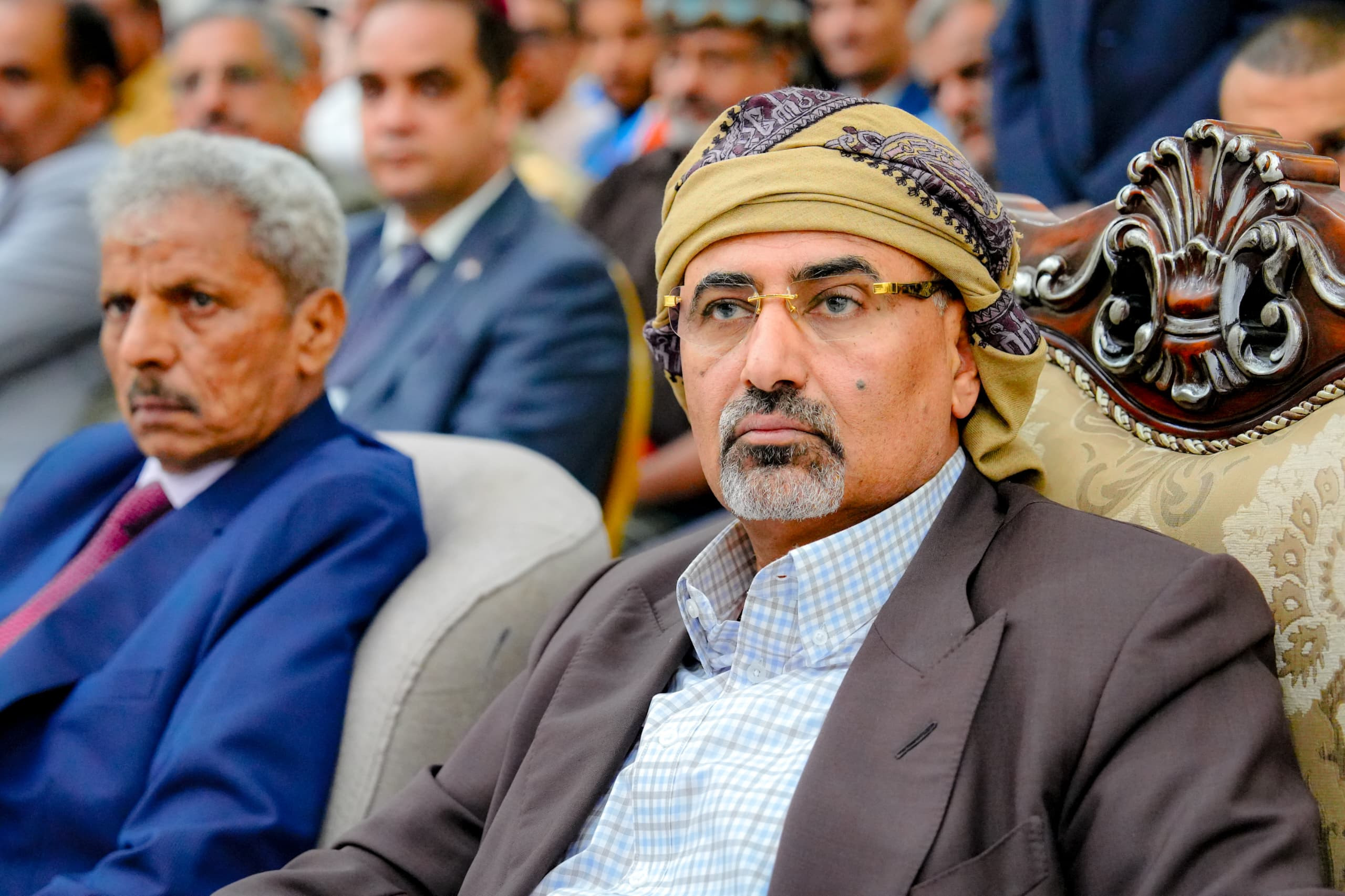 الرئيس الزُبيدي يؤكد على ضرورة العمل الجاد لإحداث إصلاح حقيقي بمحافظة لحج الرئيس الزُبيدي يؤكد على ضرورة العمل الجاد لإحداث إصلاح حقيقي بمحافظة لحج