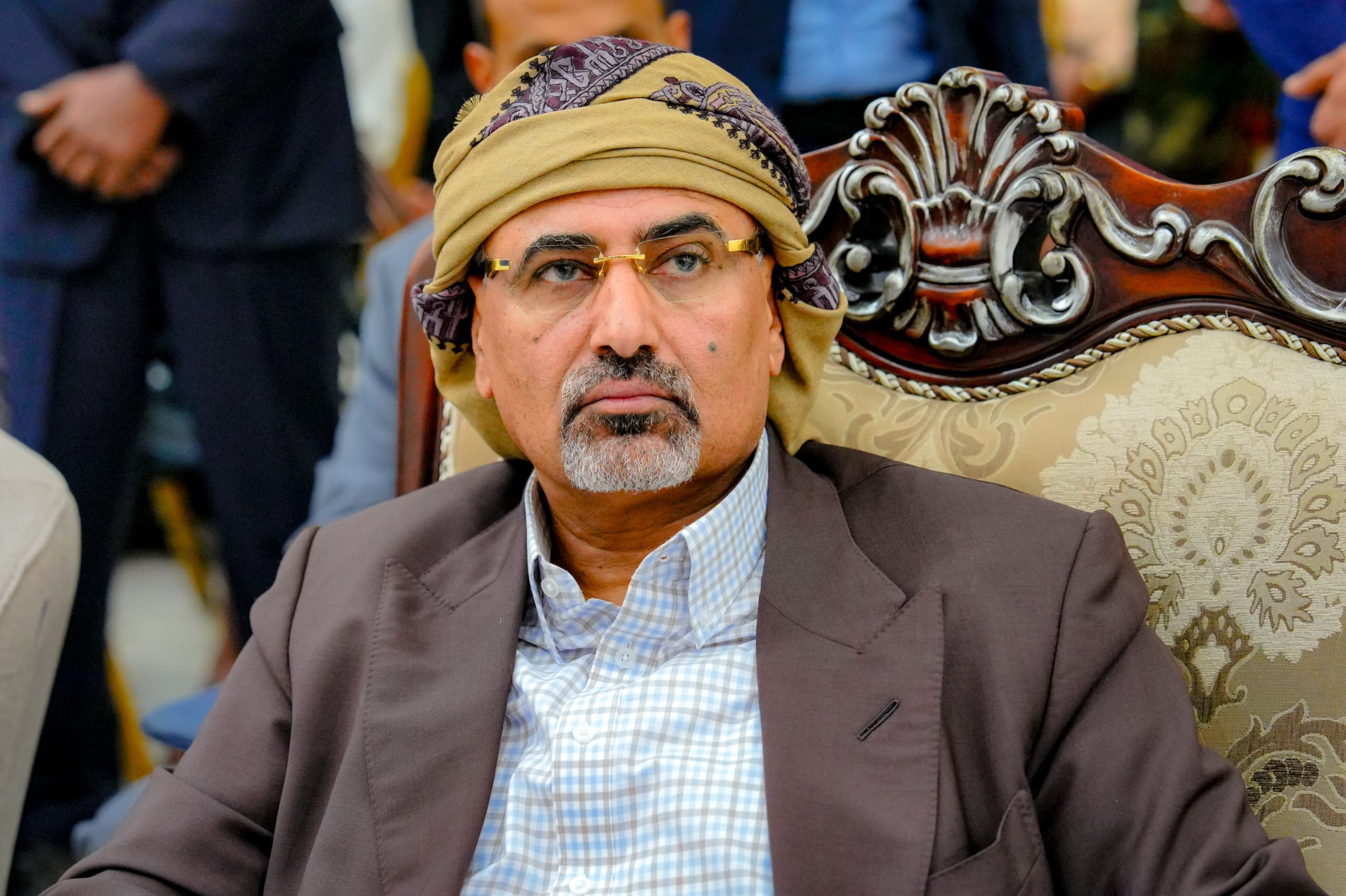الرئيس الزُبيدي يؤكد على ضرورة العمل الجاد لإحداث إصلاح حقيقي بمحافظة لحج الرئيس الزُبيدي يؤكد على ضرورة العمل الجاد لإحداث إصلاح حقيقي بمحافظة لحج