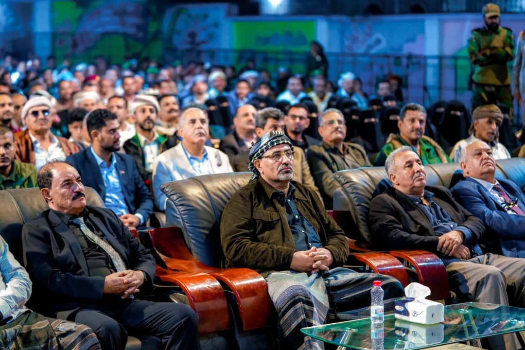 الرئيس الزُبيدي يزور الضالع ويلتقي قيادات المحافظة الرئيس الزُبيدي يزور الضالع ويلتقي قيادات المحافظة