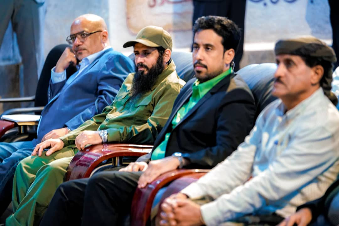الرئيس الزُبيدي يزور الضالع ويلتقي قيادات المحافظة الرئيس الزُبيدي يزور الضالع ويلتقي قيادات المحافظة