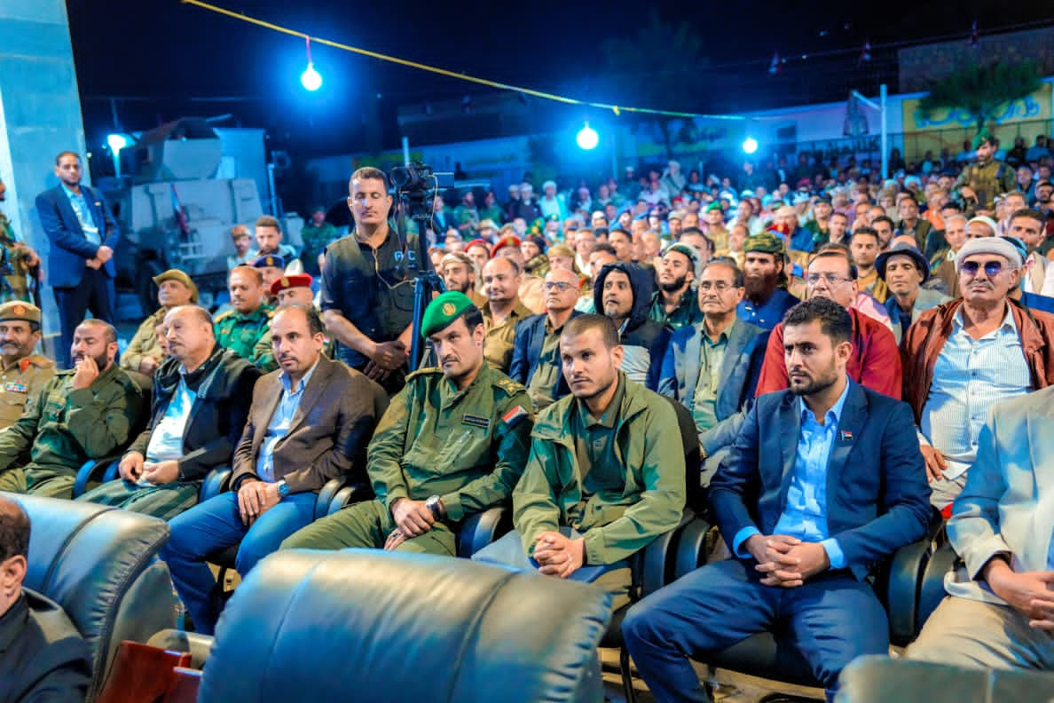 الرئيس الزُبيدي يزور الضالع ويلتقي قيادات المحافظة الرئيس الزُبيدي يزور الضالع ويلتقي قيادات المحافظة