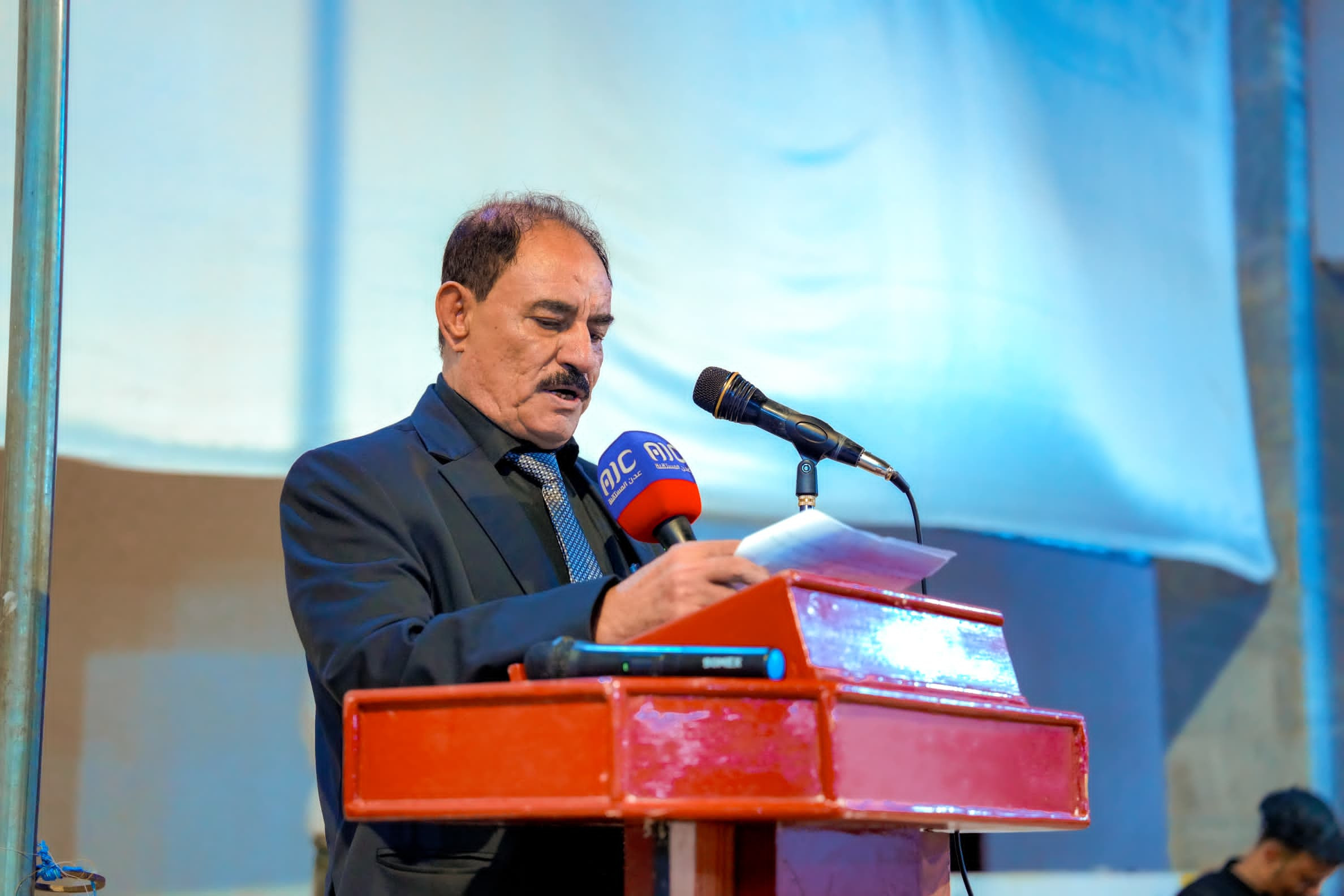 الرئيس الزُبيدي يزور الضالع ويلتقي قيادات المحافظة الرئيس الزُبيدي يزور الضالع ويلتقي قيادات المحافظة