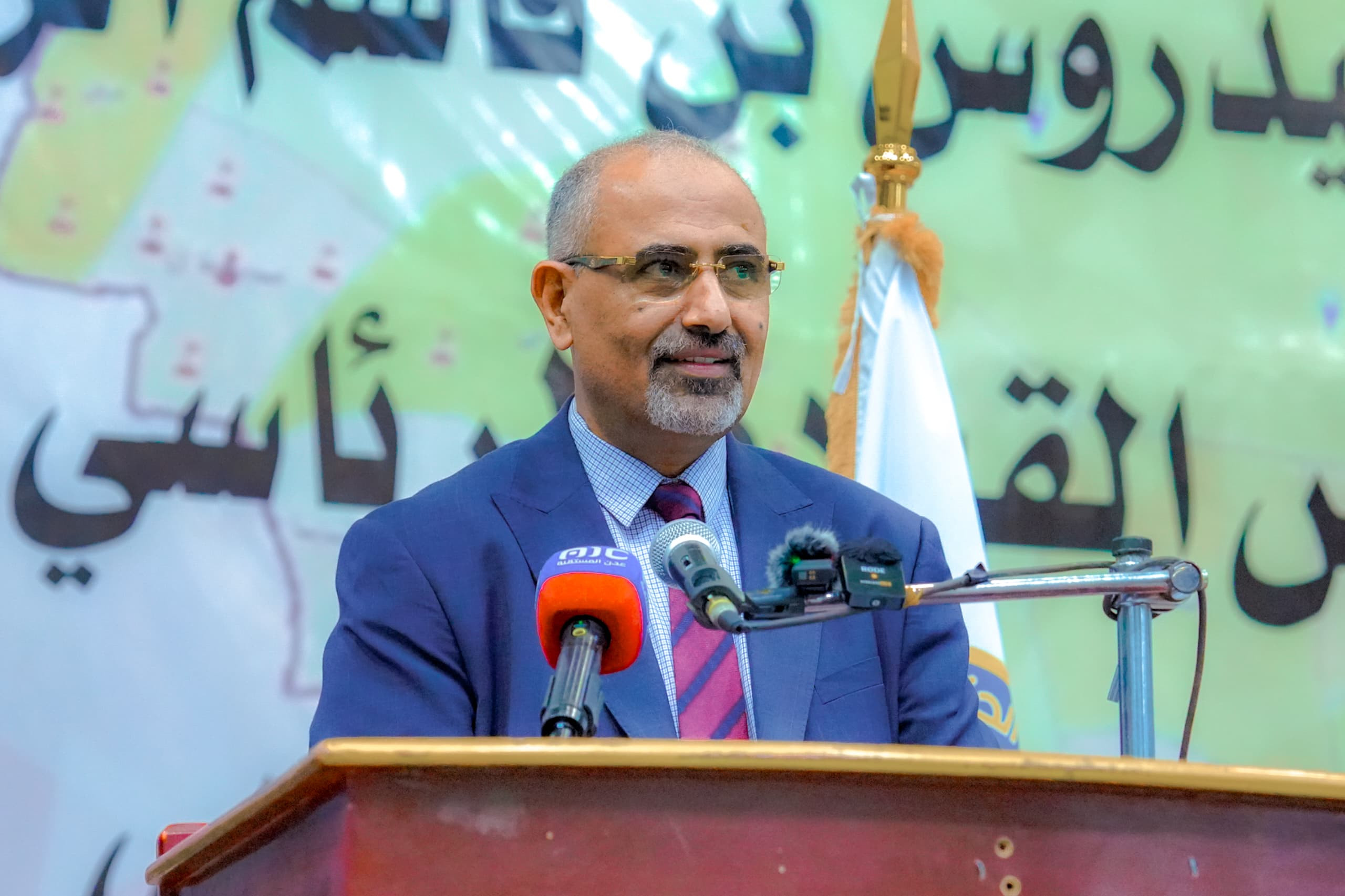 في ليلة رمضانية حاشدة.. شبوة تحتفي بزيارة الرئيس الزُبيدي والوفد المرافق له في ليلة رمضانية حاشدة.. شبوة تحتفي بزيارة الرئيس الزُبيدي والوفد المرافق له