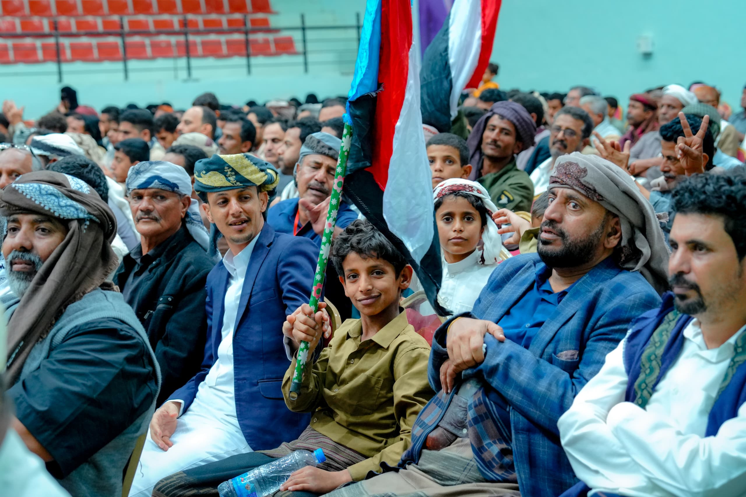 في ليلة رمضانية حاشدة.. شبوة تحتفي بزيارة الرئيس الزُبيدي والوفد المرافق له في ليلة رمضانية حاشدة.. شبوة تحتفي بزيارة الرئيس الزُبيدي والوفد المرافق له