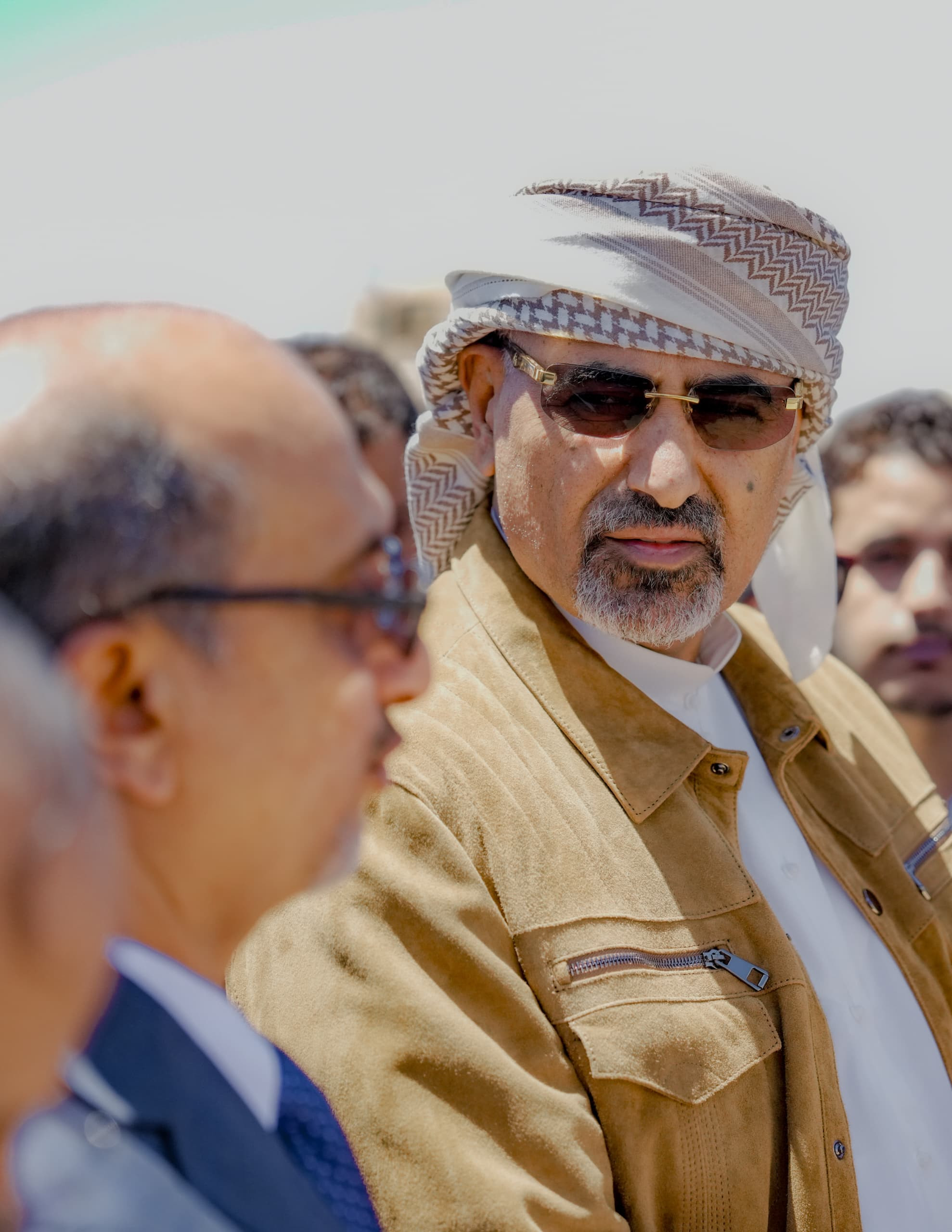 الرئيس الزُبيدي يتفقد مستشفى الهيئة بشبوة ويطّلع على مستوى الإنجاز في مشروع الجامعة الرئيس الزُبيدي يتفقد مستشفى الهيئة بشبوة ويطّلع على مستوى الإنجاز في مشروع الجامعة