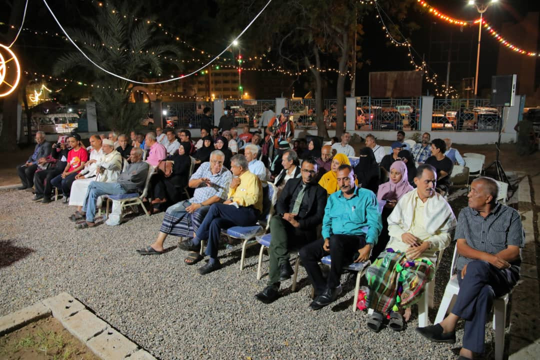 اليافعي يشهد تكريم نخبة من الصحفيين والإعلاميين والكتاب بالعاصمة عدن اليافعي يشهد تكريم نخبة من الصحفيين والإعلاميين والكتاب بالعاصمة عدن