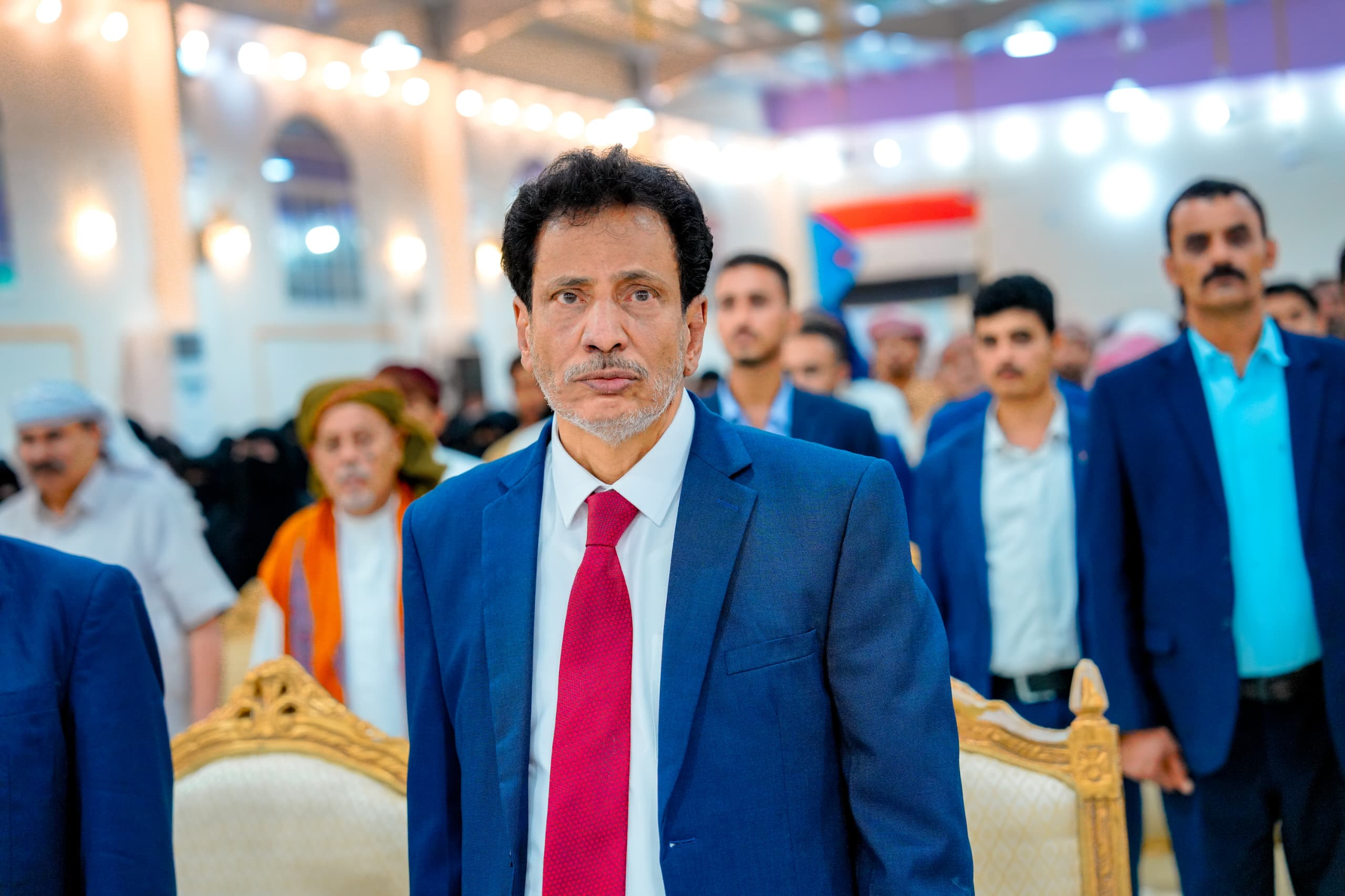 الرئيس الزُبيدي يشهد الأمسية الرمضانية الحاشدة التي أقامتها قيادة المهرة بمناسبة زيارته للمحافظة الرئيس الزُبيدي يشهد الأمسية الرمضانية الحاشدة التي أقامتها قيادة المهرة بمناسبة زيارته للمحافظة