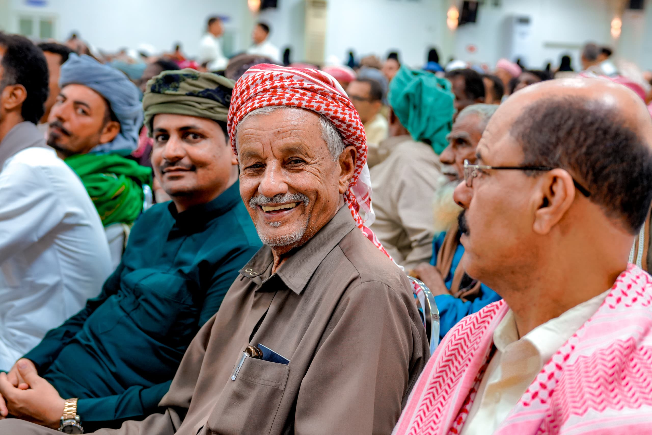 الرئيس الزُبيدي يعقد لقاءً موسعًا بمختلف شرائح وفئات المجتمع الحضرمي الرئيس الزُبيدي يعقد لقاءً موسعًا بمختلف شرائح وفئات المجتمع الحضرمي