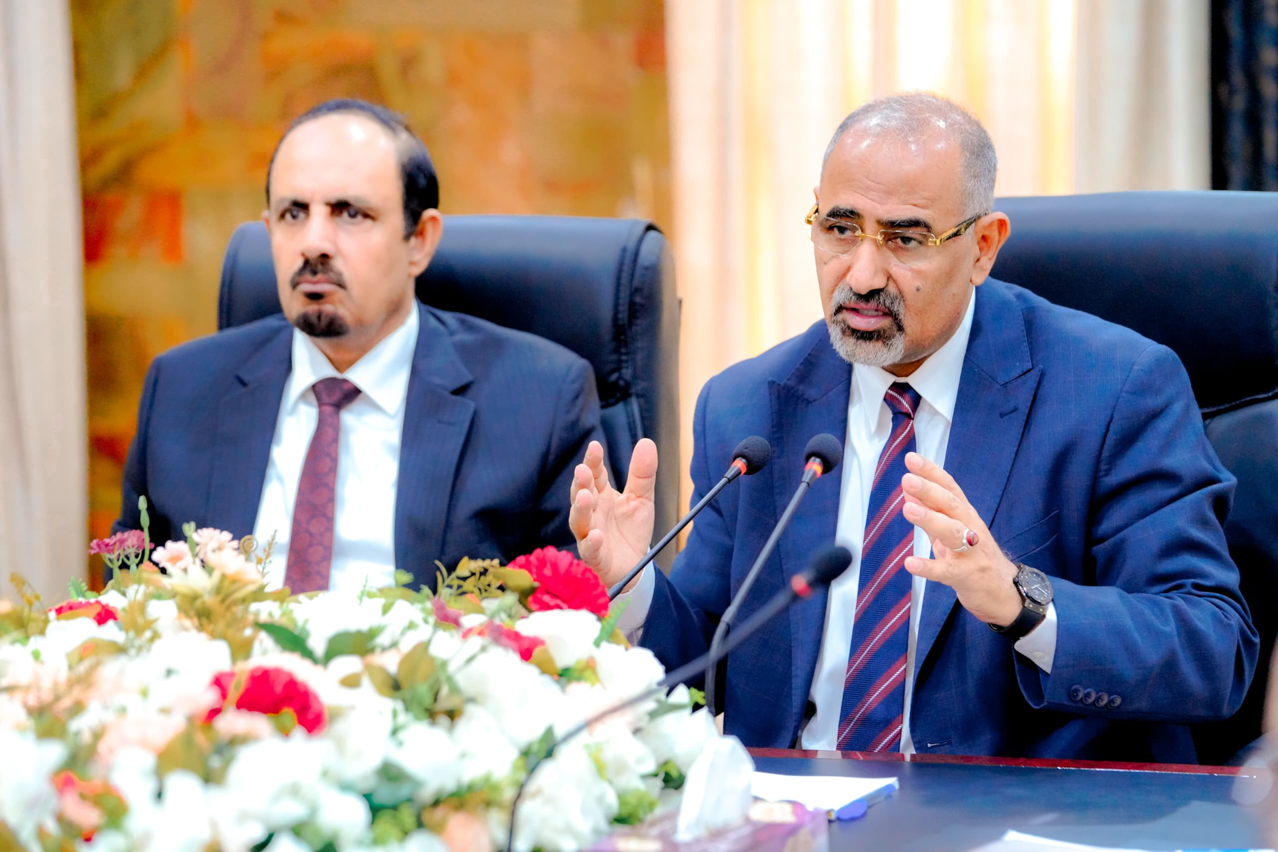الرئيس الزُبيدي يرأس اجتماعًا للمكتب التنفيذي لمحافظة حضرموت الرئيس الزُبيدي يرأس اجتماعًا للمكتب التنفيذي لمحافظة حضرموت