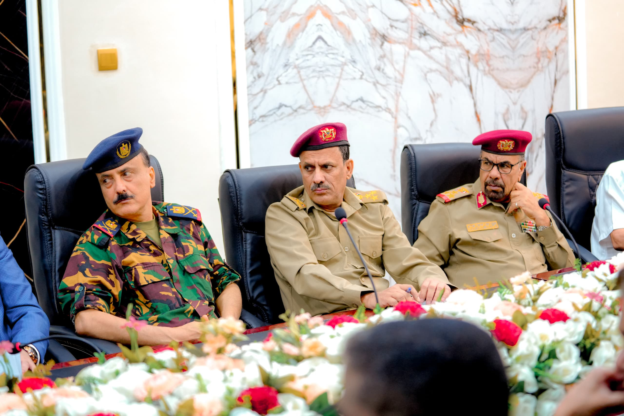 الرئيس الزُبيدي يرأس اجتماعًا للمكتب التنفيذي لمحافظة حضرموت الرئيس الزُبيدي يرأس اجتماعًا للمكتب التنفيذي لمحافظة حضرموت