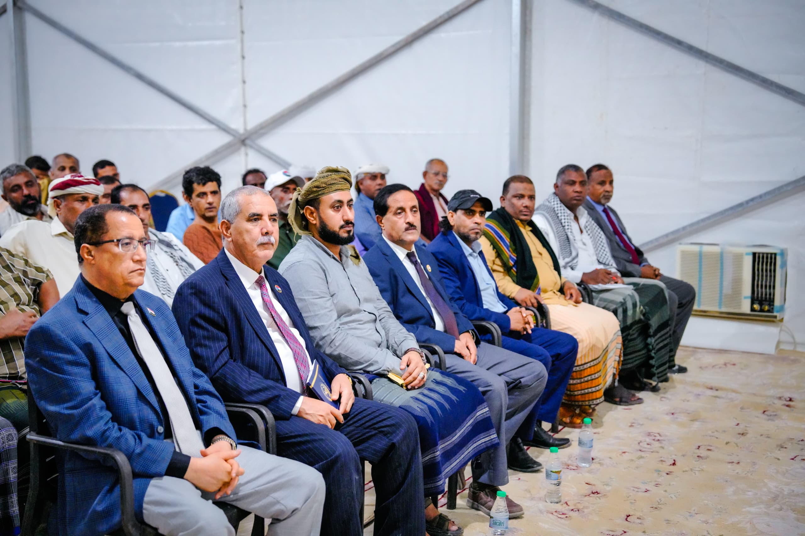 الرئيس الزُبيدي يعقد اجتماعًا بالهيئة التنفيذية لانتقالي محافظة أرخبيل سقطرى الرئيس الزُبيدي يعقد اجتماعًا بالهيئة التنفيذية لانتقالي محافظة أرخبيل سقطرى