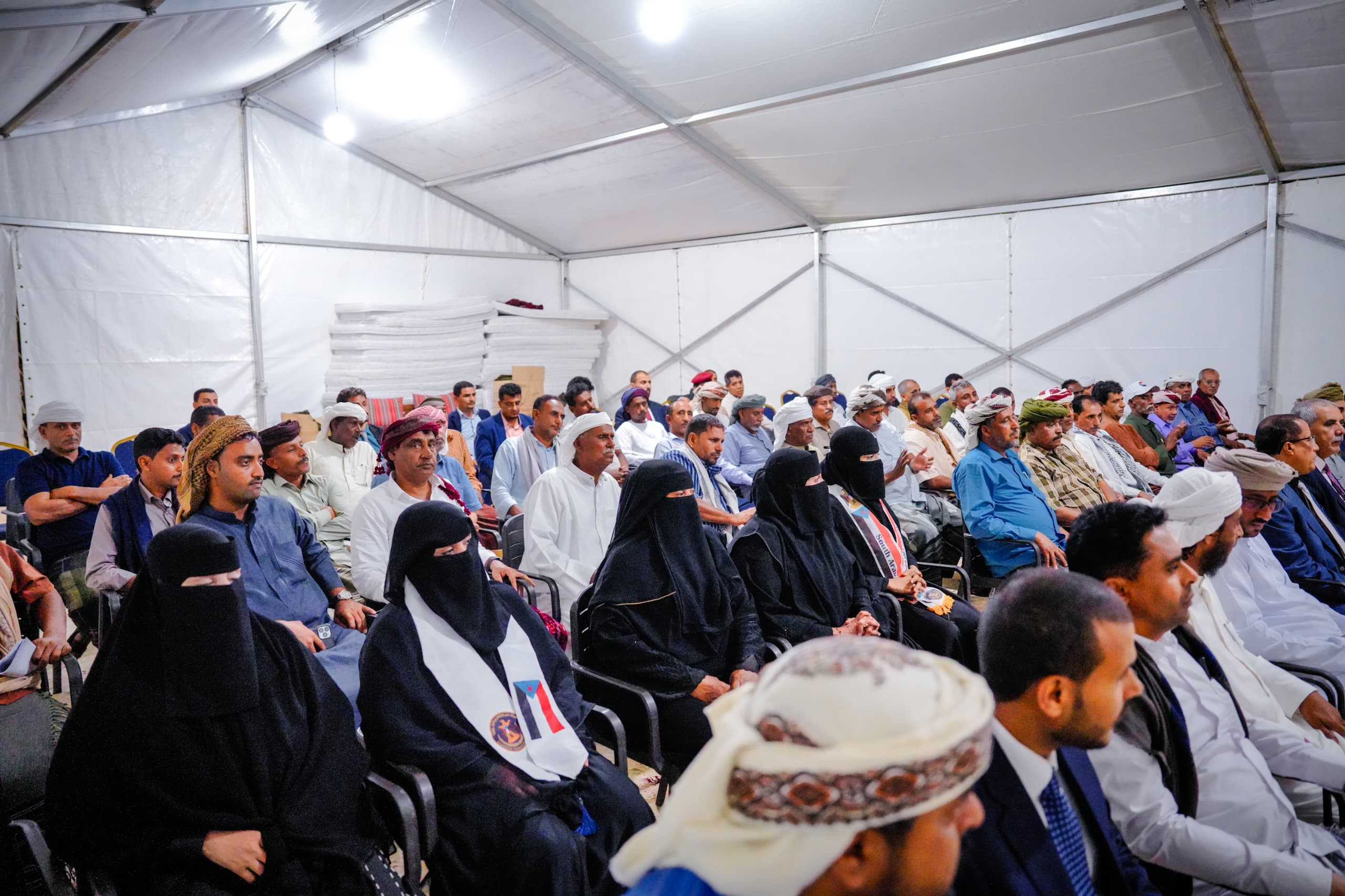 الرئيس الزُبيدي يعقد اجتماعًا بالهيئة التنفيذية لانتقالي محافظة أرخبيل سقطرى الرئيس الزُبيدي يعقد اجتماعًا بالهيئة التنفيذية لانتقالي محافظة أرخبيل سقطرى