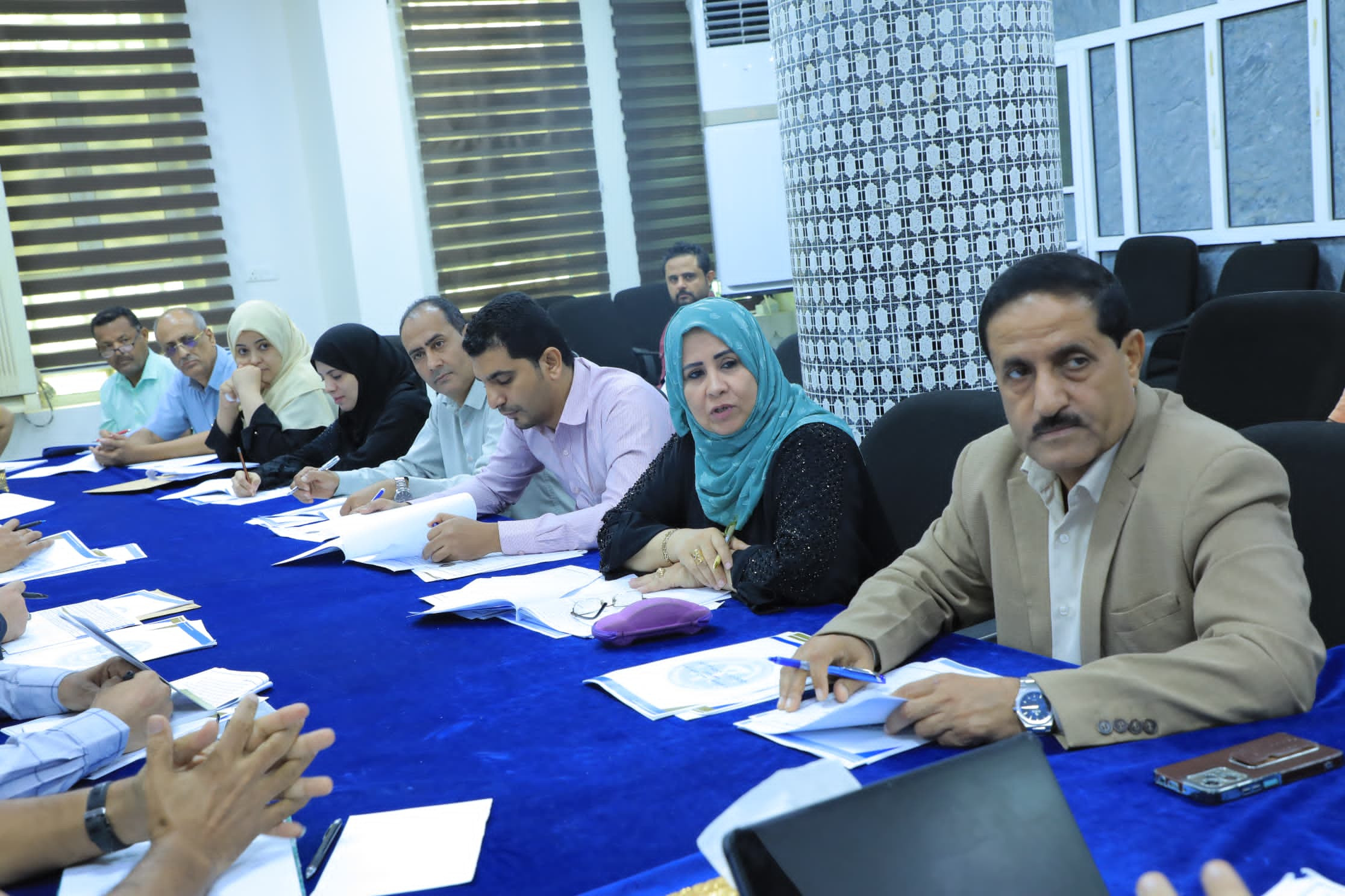 الأمانة العامة تناقش تقرير تقييم مستوى تنفيذ دوائرها للمهام والاختصاصات خلال الفصل الأول الأمانة العامة تناقش تقرير تقييم مستوى تنفيذ دوائرها للمهام والاختصاصات خلال الفصل الأول