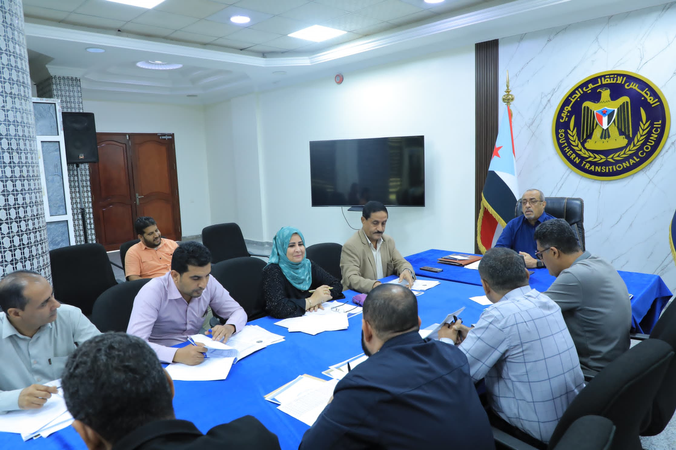 الأمانة العامة تناقش تقرير تقييم مستوى تنفيذ دوائرها للمهام والاختصاصات خلال الفصل الأول الأمانة العامة تناقش تقرير تقييم مستوى تنفيذ دوائرها للمهام والاختصاصات خلال الفصل الأول