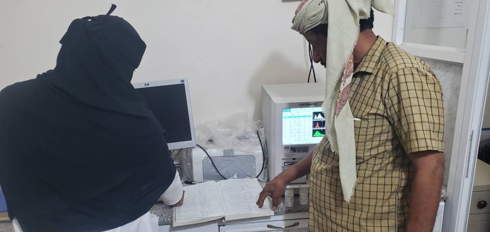 نائب مدير عام مكتب وزارة الصحة العامه والسكان بالوادي والصحراء يقوم بزيارة تفقدية للمركز الصحي بتاربه نائب مدير عام مكتب وزارة الصحة العامه والسكان بالوادي والصحراء يقوم بزيارة تفقدية للمركز الصحي بتاربه