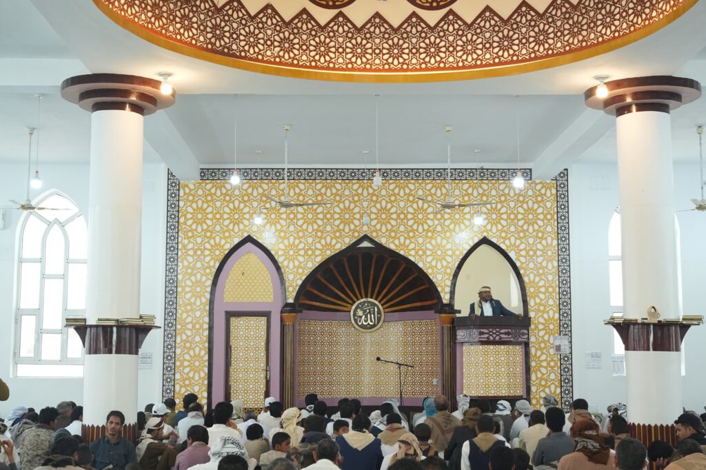 افتتاح مسجد إيلاف في حي الروضة بمأرب بتمويل كويتي وتنفيذ يمني افتتاح مسجد إيلاف في حي الروضة بمأرب بتمويل كويتي وتنفيذ يمني