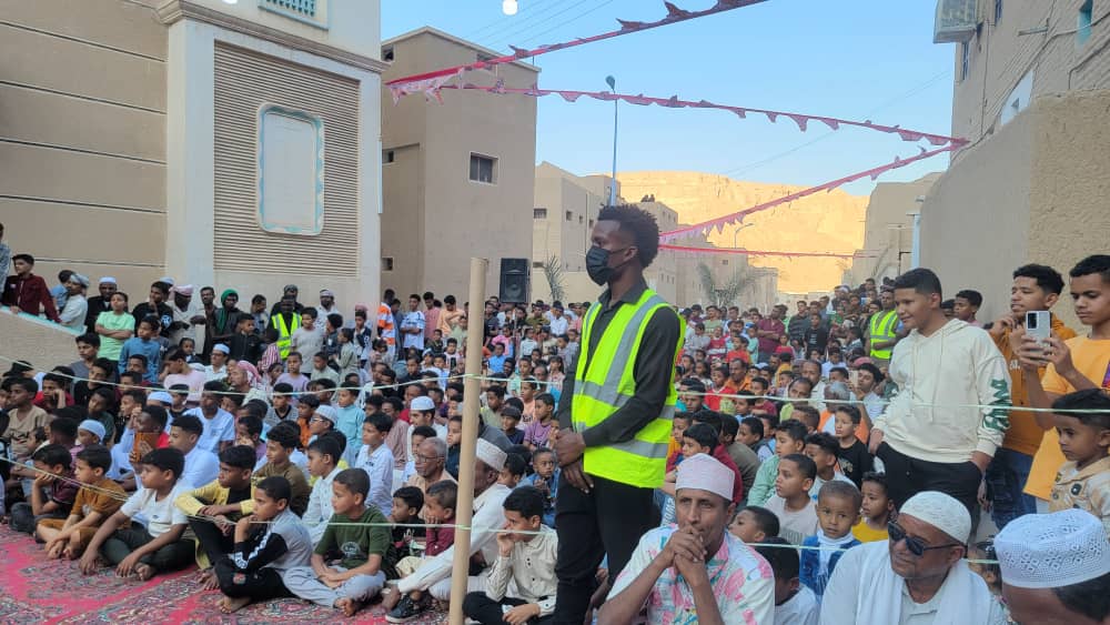 مؤسسة حضرموت لخدمة التراث تشارك في تنظيم مناسبة الختم لمسجد الرحمن بسيئون باللوحة التراثية "المزارع الحضرمي" مؤسسة حضرموت لخدمة التراث تشارك في تنظيم مناسبة الختم لمسجد الرحمن بسيئون باللوحة التراثية "المزارع الحضرمي"