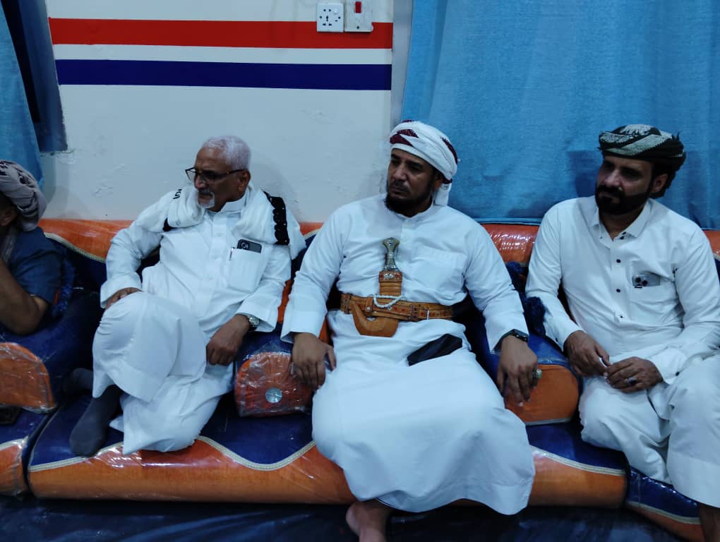 في ضيافة الشيخ" محمد أحمد بن هرهره مأدبة إفطار وأمسية رمضانية لمرجعيات ومشايخ وشباب قبائل يافع بساحل ووادي حضرموت "صور" في ضيافة الشيخ" محمد أحمد بن هرهره مأدبة إفطار وأمسية رمضانية لمرجعيات ومشايخ وشباب قبائل يافع بساحل ووادي حضرموت "صور"