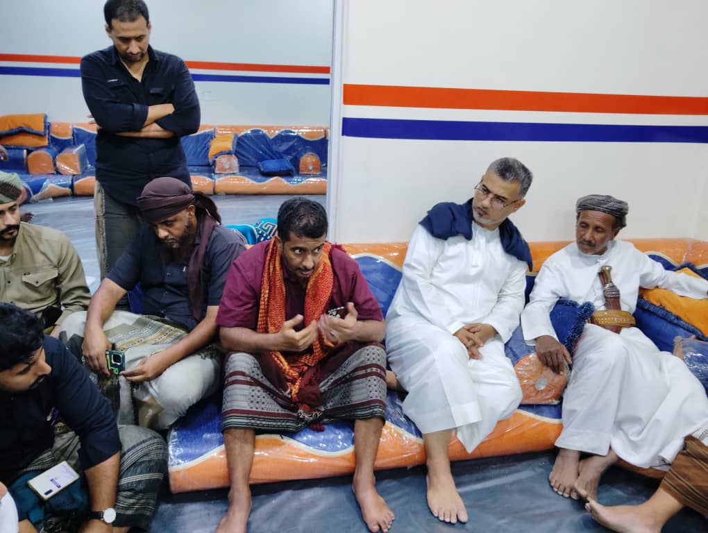 في ضيافة الشيخ" محمد أحمد بن هرهره مأدبة إفطار وأمسية رمضانية لمرجعيات ومشايخ وشباب قبائل يافع بساحل ووادي حضرموت "صور" في ضيافة الشيخ" محمد أحمد بن هرهره مأدبة إفطار وأمسية رمضانية لمرجعيات ومشايخ وشباب قبائل يافع بساحل ووادي حضرموت "صور"