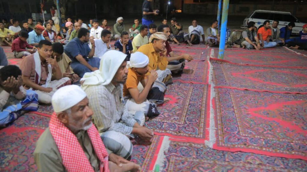 إفطار وأمسية رمضانية تقيمها اللجنة الشبابية لأهالي منطقة العقاد م/ القطن وضيوفها الكرام. إفطار وأمسية رمضانية تقيمها اللجنة الشبابية لأهالي منطقة العقاد م/ القطن وضيوفها الكرام.