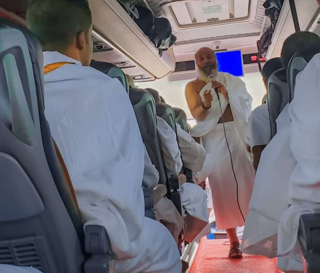 رحلة مميزة لمعتمري حملة رمضان وشوال إلى مكة المكرمة التي فوجتها وكالة سماء الحرمين "صور" رحلة مميزة لمعتمري حملة رمضان وشوال إلى مكة المكرمة التي فوجتها وكالة سماء الحرمين "صور"