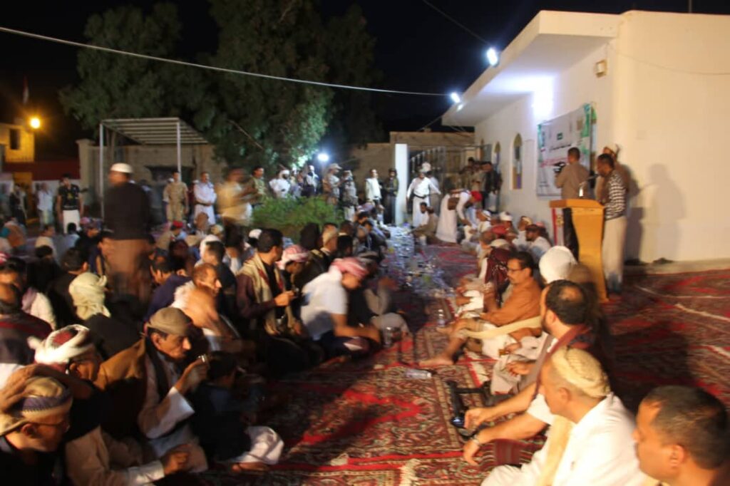 بحضور رسمي ومجتمعي واسع المنطقة العسكرية الأولى تقيم مأدبة إفطار وأمسية رمضانية بحضور رسمي ومجتمعي واسع المنطقة العسكرية الأولى تقيم مأدبة إفطار وأمسية رمضانية