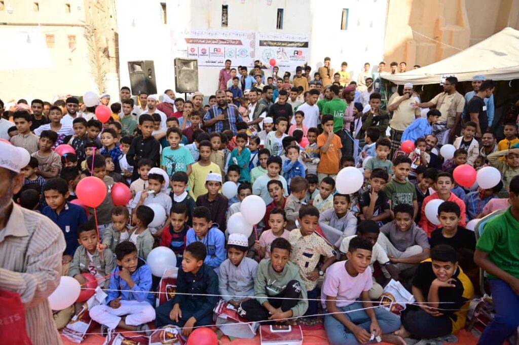 حضور جماهيري واسع في مهرجان ساحة باعلوي بالغرفة ومواقع التواصل الاجتماعي تتفاعل مع الحدث حضور جماهيري واسع في مهرجان ساحة باعلوي بالغرفة ومواقع التواصل الاجتماعي تتفاعل مع الحدث