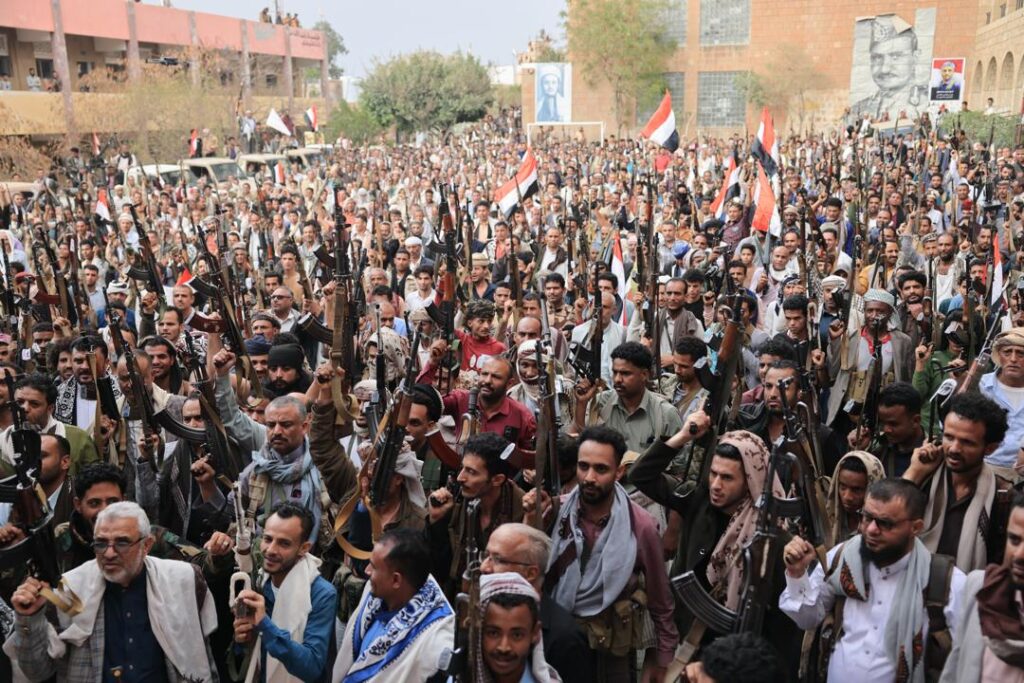 طوفان بشري هادر.. المقاومة الشعبية في أربع مديريات بتعز تعلن الجاهزية لاستكمال التحرير واستعادة الدولة طوفان بشري هادر.. المقاومة الشعبية في أربع مديريات بتعز تعلن الجاهزية لاستكمال التحرير واستعادة الدولة