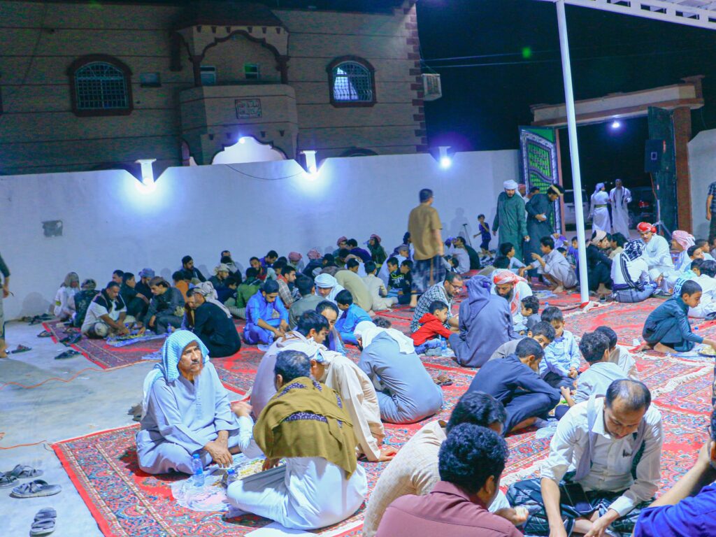 قبيلة آل الشيخ علي هرهرة تحتفي بإفطارها السنوي السابع "شاهد الصور" قبيلة آل الشيخ علي هرهرة تحتفي بإفطارها السنوي السابع "شاهد الصور"