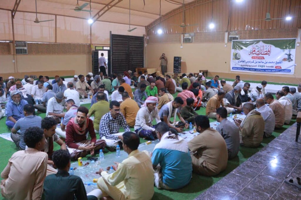 برعاية الشيخ محمد بن سالم بن كردوس العامري …افطار صائم وأمسية رمضانية بالقطن تقيمها مؤسسة فصيح الاجتماعية برعاية الشيخ محمد بن سالم بن كردوس العامري …افطار صائم وأمسية رمضانية بالقطن تقيمها مؤسسة فصيح الاجتماعية