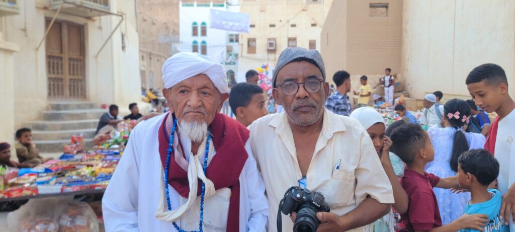 اول جامع بسيئون وبا صفار وزاوية العلامة محمد بن هادي السقاف يختتمن ختايم مساجد مدينة سيئون اول جامع بسيئون وبا صفار وزاوية العلامة محمد بن هادي السقاف يختتمن ختايم مساجد مدينة سيئون